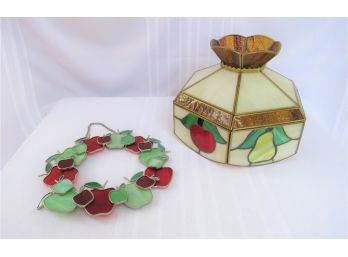 Tiffany Style Lamp Shade Glass Fruit Wreath