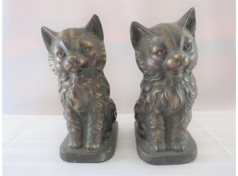 Pair Of Metal Toyo Cat Bookends