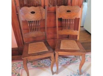 Set Of 2 Pressed Oak Dining Room Chairs