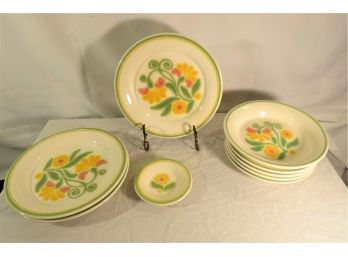 Mid-century Modern Franciscan Dinnerware Collection 'Floral'