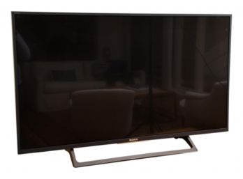 Sony 43' Television With Remote And Stand (Model KD-43X720E)