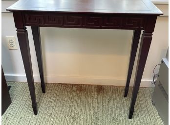 SMALL SOFA TABLE WITH GREEK KEY DECORATION