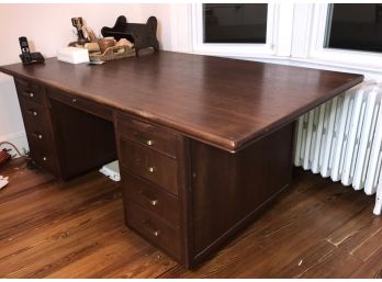 Leopold Executive Desk