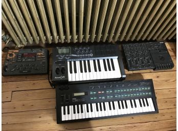 Axiom Keyboard , Yamaha MT50, Zoom St24 Sampler , Yamaha Dx100 Keyboard