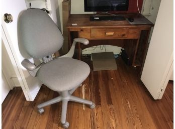 Wood Desk And Chair