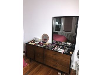 Lane Mid Century  Dresser And Mirror