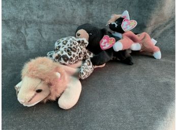 Lot 1 - TY Beanie Babies (cat, Black Bear, Leopard, Tiger)