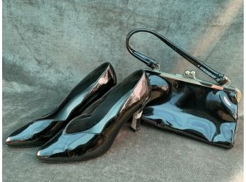 Womens Shiny Black Purse And Dress Shoes - Size 9