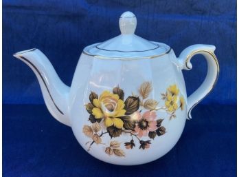 Genuine Ironstone Wood & Sons England Ellgreave Teapot