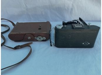 Vintage Kodak Camera With Carrying Case