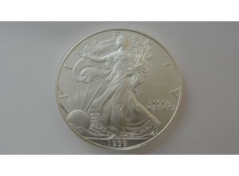 1999  US Silver Eagle 1 Troy Ounce .999 Fine Silver Coin Dollar