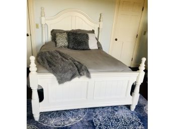 Gorgeous Plank Style Queen Size Bed