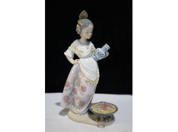 Lladro Making Paella #5254 Glazed Finish Issued 1984 Retired 1993