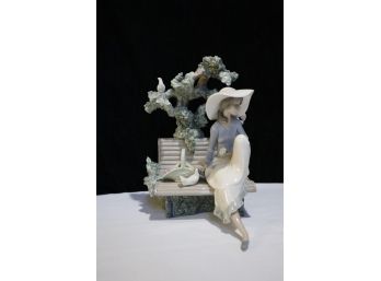 Lladro Sunday In The Park #5365 Glazed Finish Issued 1986 Retired 1996