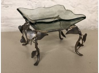 Beautiful Decorative Glass Tray On Metal Stand