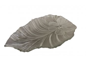 Etched And Frosted Designed Glass Leaf Tray