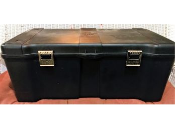 Contico Storage Chest (32' X 16' X 12.5')