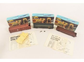 Collectible Lot Of Athearn Kit Trains Featuring Rotary Snow Plow, Hi-cube Gondola & Express Reefer