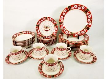 Vintage Charlton Hall By Kobe Japan Classic Traditions Holiday Themed Dinnerware Set