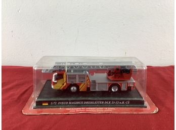 Del Prado 1:72 Scale Model Fire Truck In Original Packaging ( Iveco Magirus Drehleiter DLK 23-12 N.B. CS)