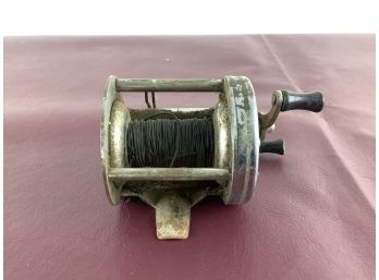 Vintage Kalamazoo Tackle Company Utility 1700 Fishing Reel