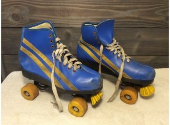 Vintage Roller Skates Size 9-11