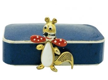 Kitschy Vintage Painted Cold Enamel Made In Spain Polka Dotted Bowtied Small Mouse Brooch ~ Too Cute!