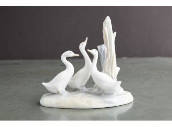 Nao By Lladro - Group Of Three Ducks, Glazed Figurine #R16A, 1992