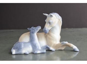 Franklin Mint, Poul Ipsen - Tenderness, 1985 - Glazed Porcelain Figurine