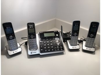 AT&T Cordless Phone 2 Line Dect 6.0 Digital Answering System Model TL88102