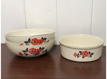 Halls Superior Quality Kitchenware Bowls