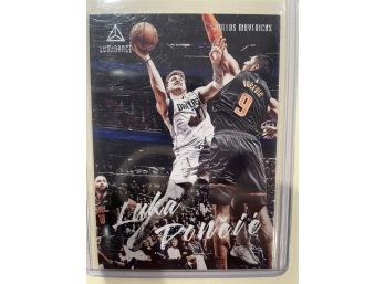 2019-20 Panini Chronicles Luminance Luka Doncic Card #159