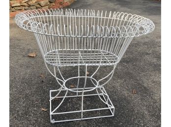 Metal Wire Planter - Great Gift For A Gardner