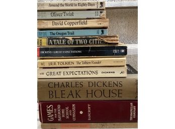 Dickens And Friends Reader