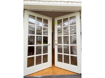 A Pair Of Exterior Wood French Doors(#2)