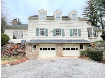 All Cedar Shingles - Entire Structure