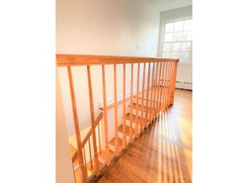 A 17 Spindle Railing On Landing With Newel Post - 88'