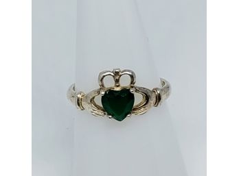 Sterling Emerald Center Claddagh Ring