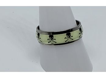 Glow In The Dark Skull Design Stainless Steel Band