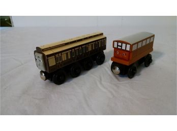 Thomas & Friends:  Wooden Railway - Coach Cars (2)