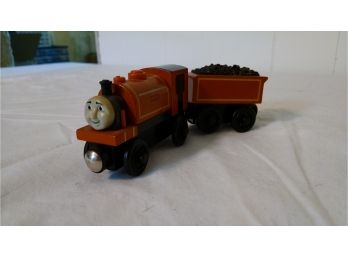 Thomas & Friends:  Wooden Railway - Engine & Coal Car