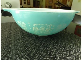 Vintage Pyrex Turquoise Butterprint Cinderella Bowl - 4 Quart
