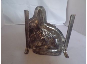 Tin Bunny Rabbit Mold