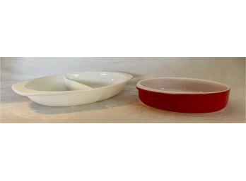 Lot Of Two Vintage Pyrex Dishes