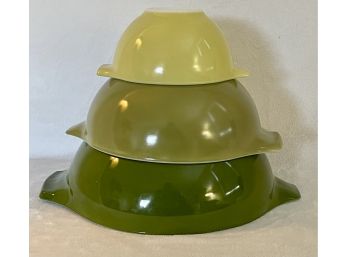 Lot Of Three Vintage Retro Verde Cinderella Pyrex Nesting Bowls