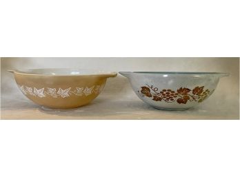 Pair Of Two Vintage Pyrex Casserole Bowls In Sandalwood & Golden Grape Patterns