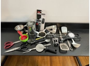 Kitchen Cooking Tools Lot