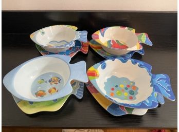 Adorable Set Of 4 Fish Bowls And Plates