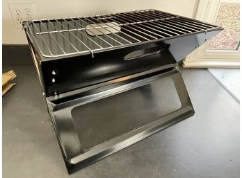 Collapsible Party BBQ Grill