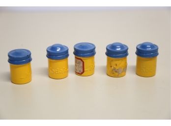 Lot 2 Five Kodak 35mm Film Cans